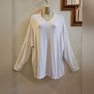 Bleusalt White Oversized V-Neck Size 1 Fits XS - L Excellent Condition